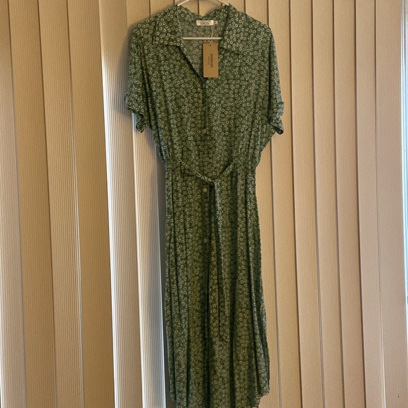 Shibever Dress New with Tags! - Picture 4 of 5